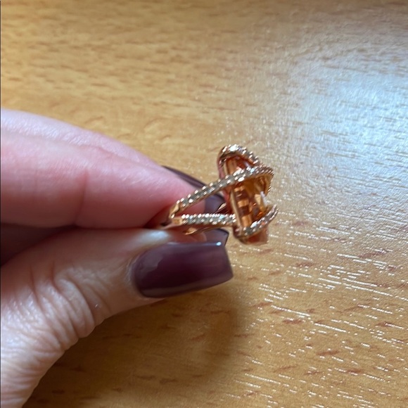 BP November 2024 - Elegant Amber Topaz Rose Gold Women's Ring - Size 5 - Picture 5 of 5